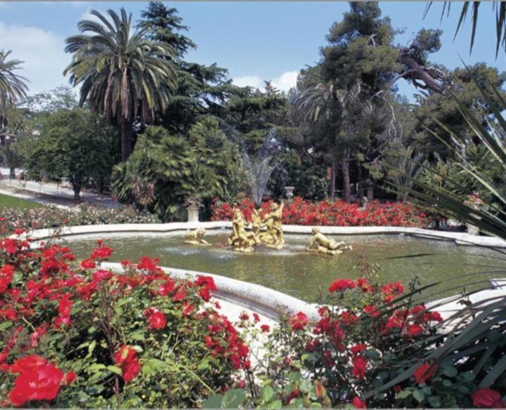Casa Rosa Lucia Centrale Con Parcheggio Sanremo Eksteriør bilde
