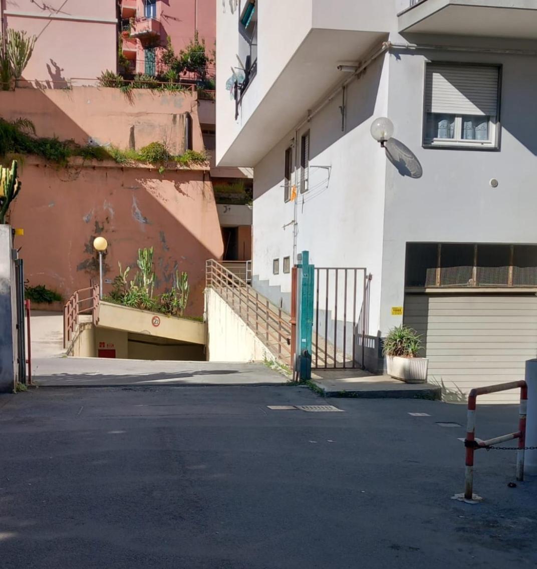 Casa Rosa Lucia Centrale Con Parcheggio Sanremo Eksteriør bilde