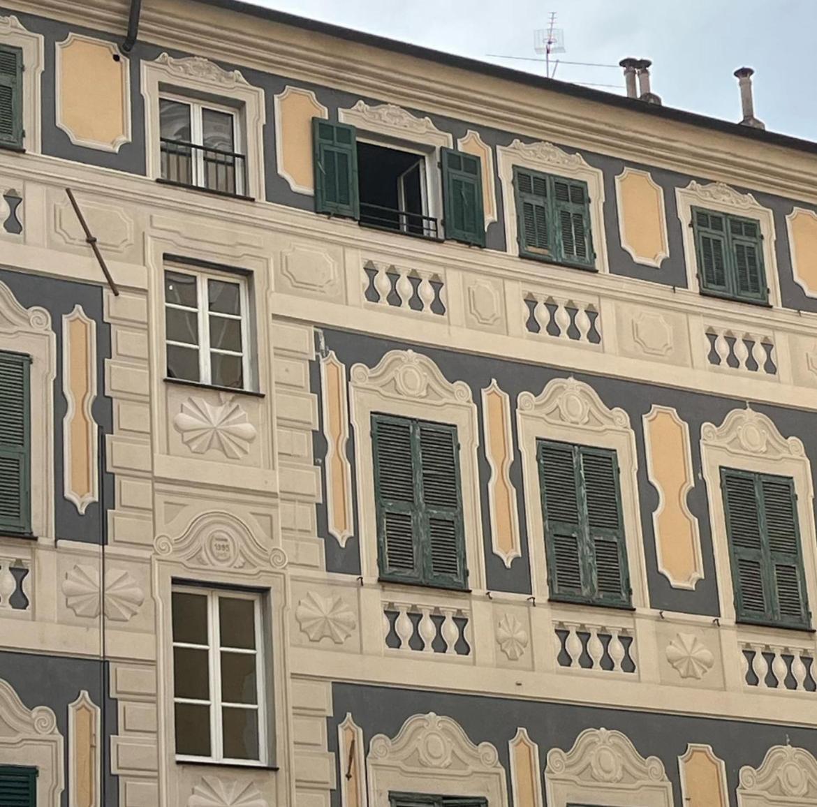 Casa Rosa Lucia Centrale Con Parcheggio Sanremo Eksteriør bilde