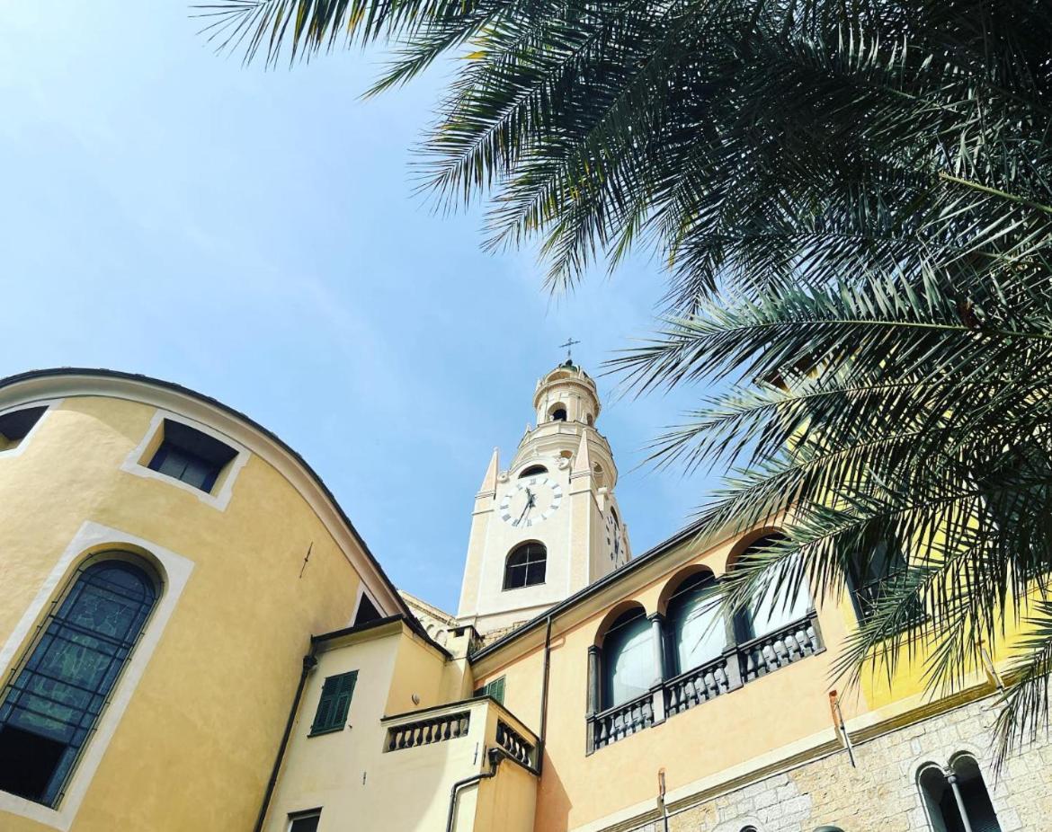Casa Rosa Lucia Centrale Con Parcheggio Sanremo Eksteriør bilde